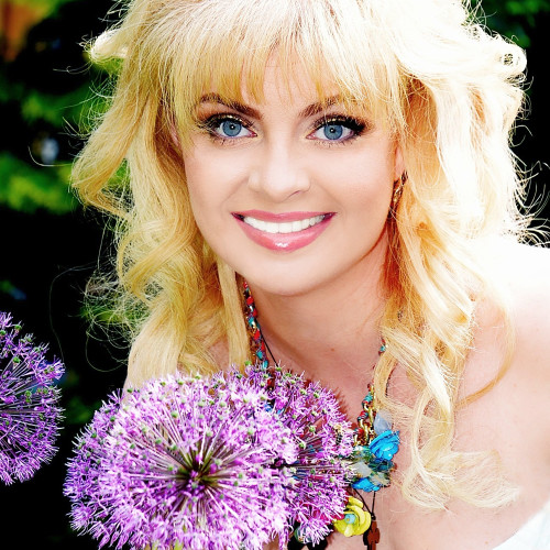 Нина Одинцовa