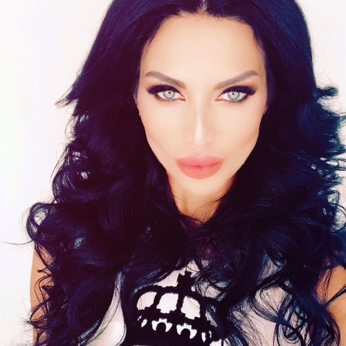 Александра Колесниковa