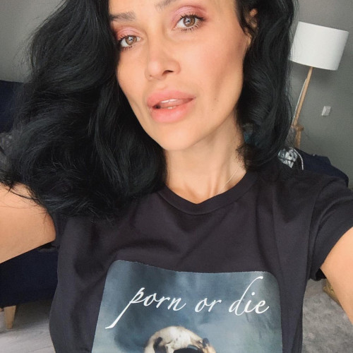 Дина Рябовa