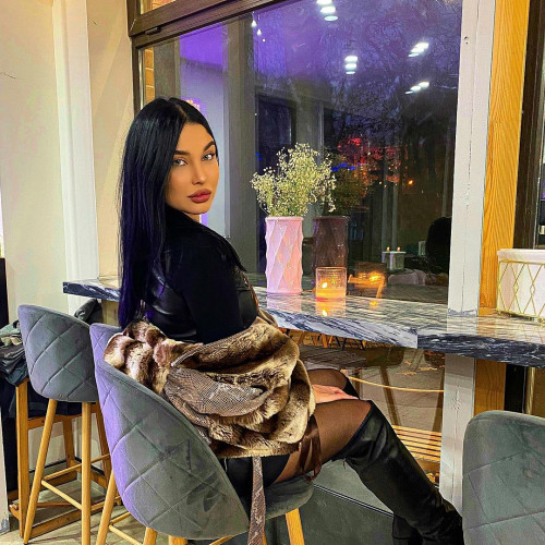 Юлия Мишинa