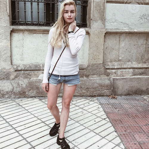 Виктория Сазоновa