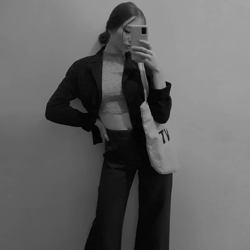 Ева Меркушевa