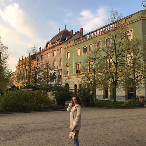 Оксана Белозёровa