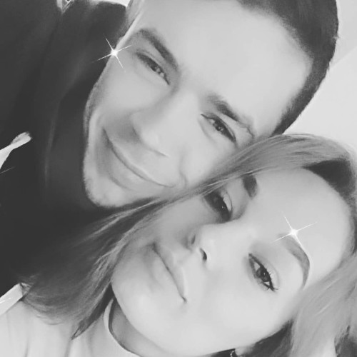 Ева Максимовa