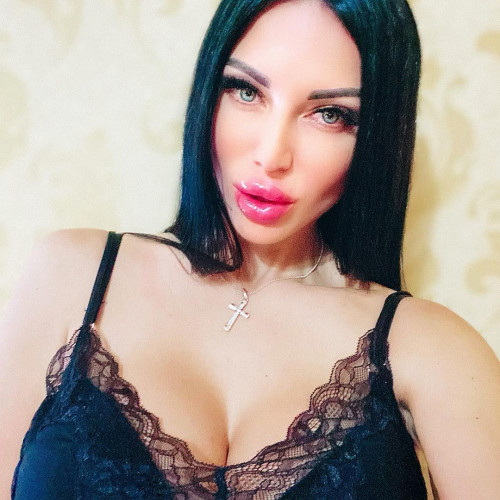 Эмилия Даниловa