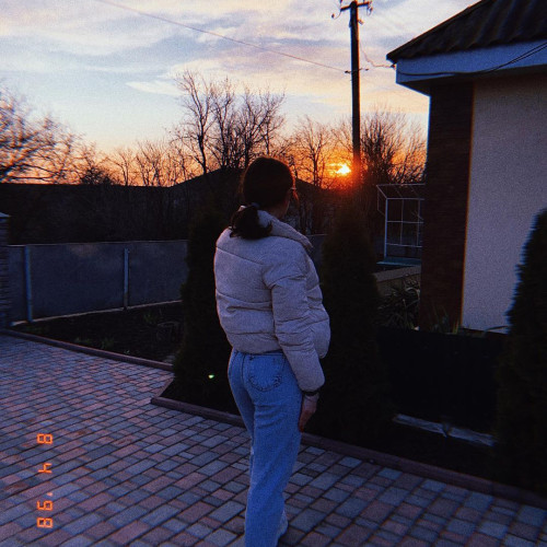 Олена Гнатюк