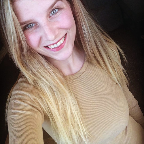 Виктория Емельяновa