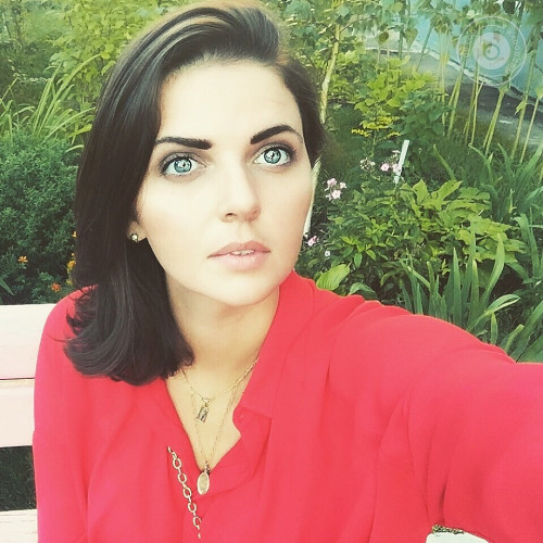 Александра Селезнёвa