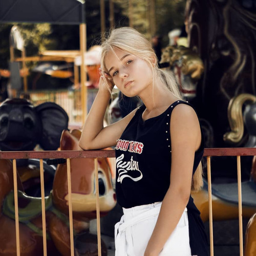 Люся Беспаловa