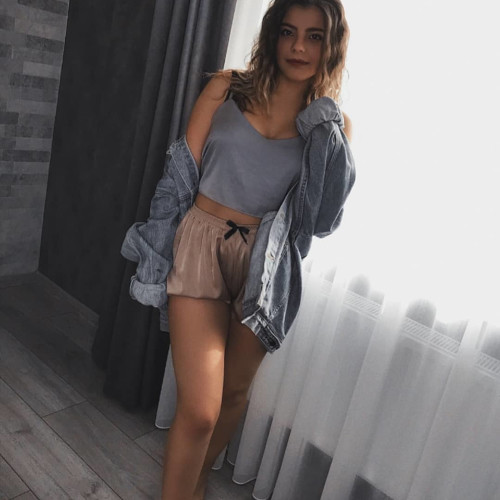 Нелли Кабановa