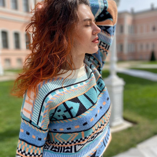 Алиса Буровa