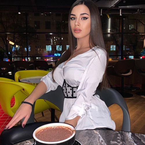 Анна Емельяновa