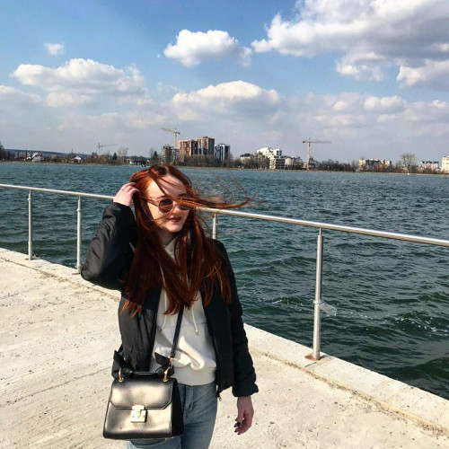 Рената Дементьевa