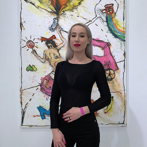 Виктория Никоновa