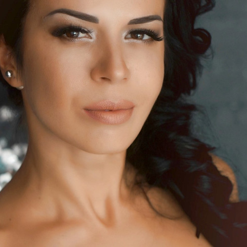 Виктория Абрамовa