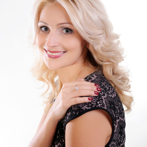 Рената Петуховa