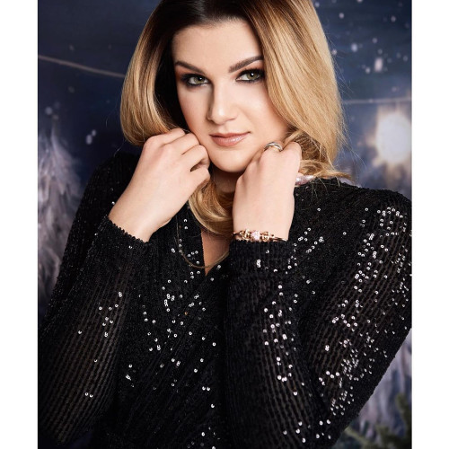 Искра Барановa