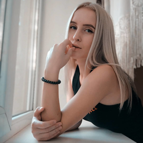 Диана Емельяновa