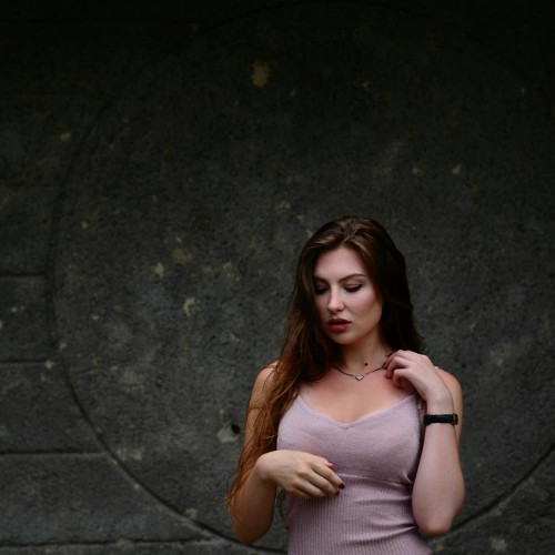 Нелли Калашниковa