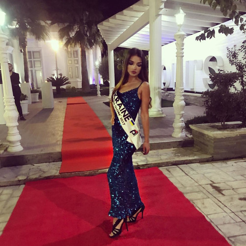 Жанна Гришинa