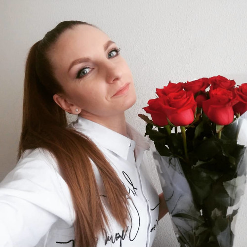 Майя Лебедевa