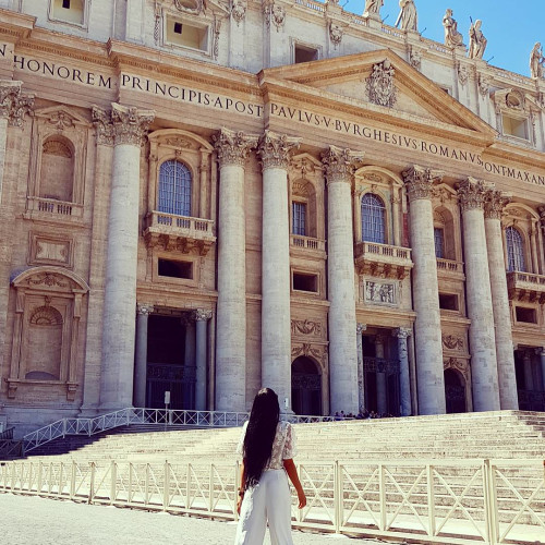 Олена Шинкаренко