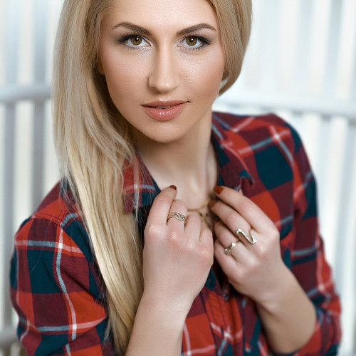 Злата Шараповa