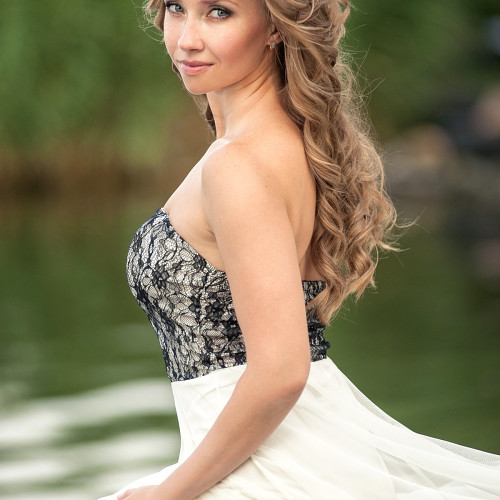 Злата Константиновa