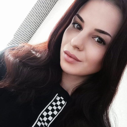 Олена Іванченко