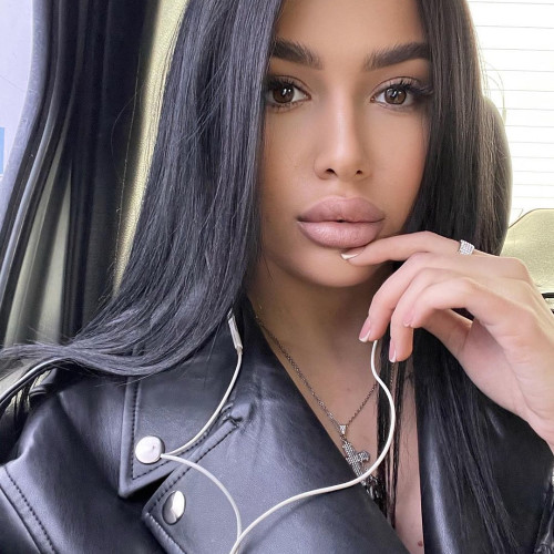 Ева Карповa