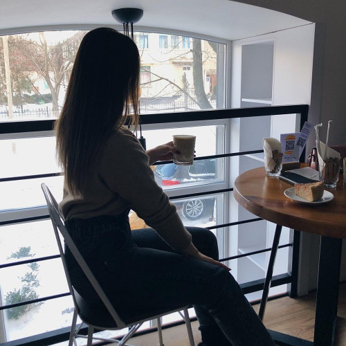 Эльвира Одинцовa