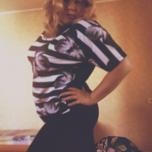 Ника Назаровa