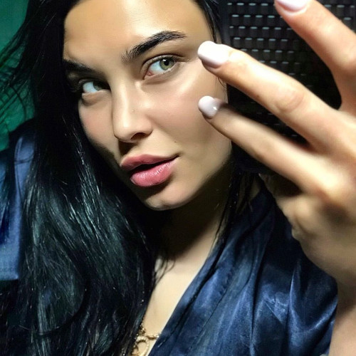 Владлена Горбачёвa