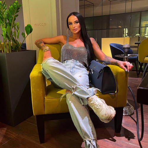 Альбина Суворовa