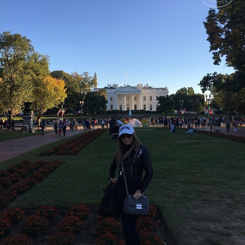 Мүштәри Үстем