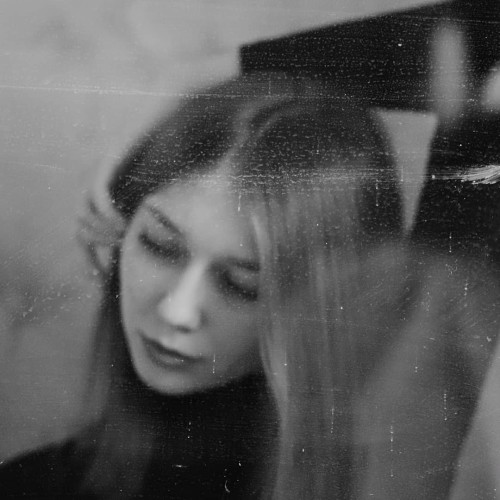 Искра Крыловa