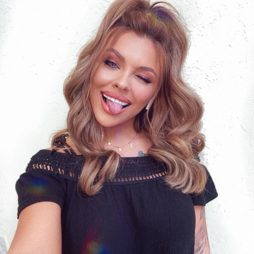 Нелли Поляковa