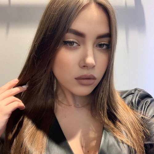 Эльвира Суворовa