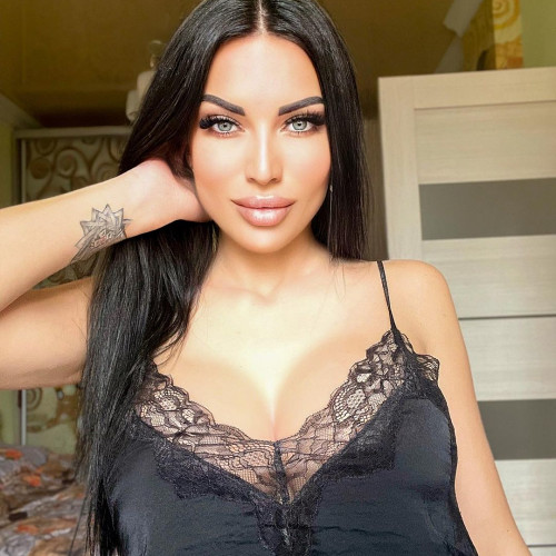 Клавдия Симоновa