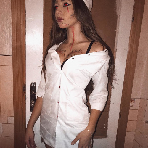 Инга Поповa