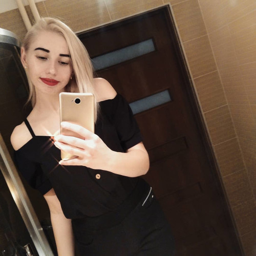 Евгения Захаровa