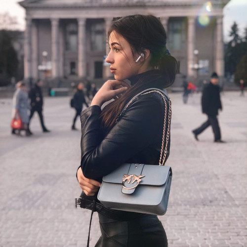 Любов Мельниченко