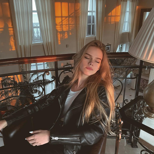 Мария Потаповa