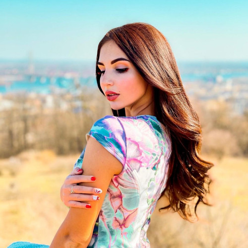 Василиса Карповa