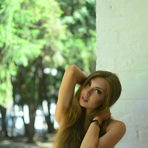 Нелли Исаевa