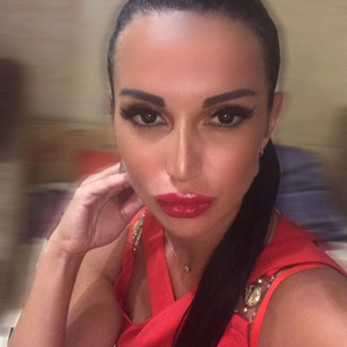 Эмилия Стрелковa