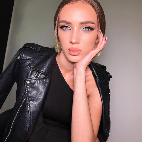 Марія Середа