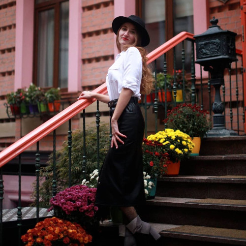 Инга Поповa