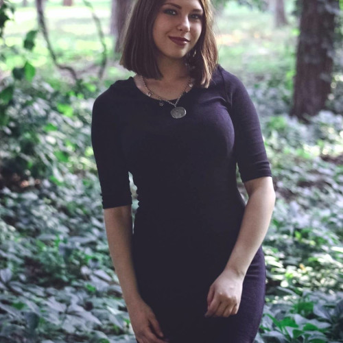 Людмила Карповa