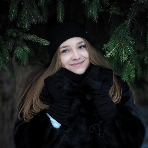 Анна Веселовa